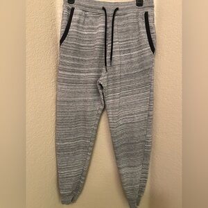 Hollister Women’s Preloved Joggers Size XS